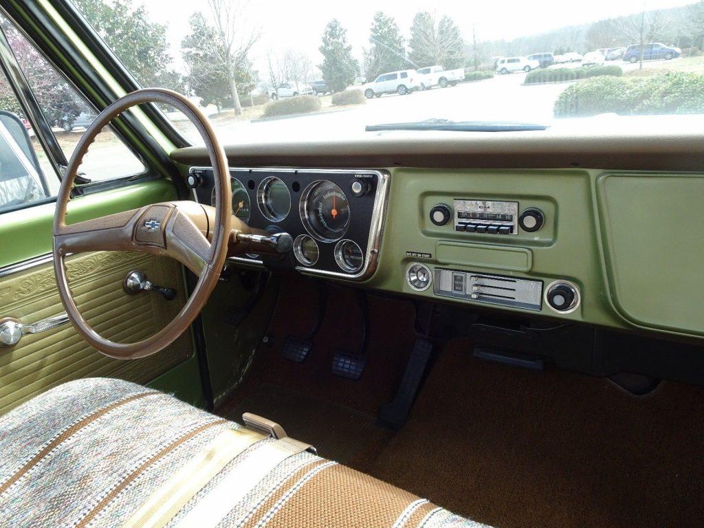 NICE 1969 Chevrolet C 10 Custom