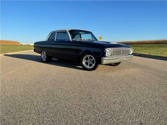 1962 Ford Falcon Custom, Goodguy’s Award Winner