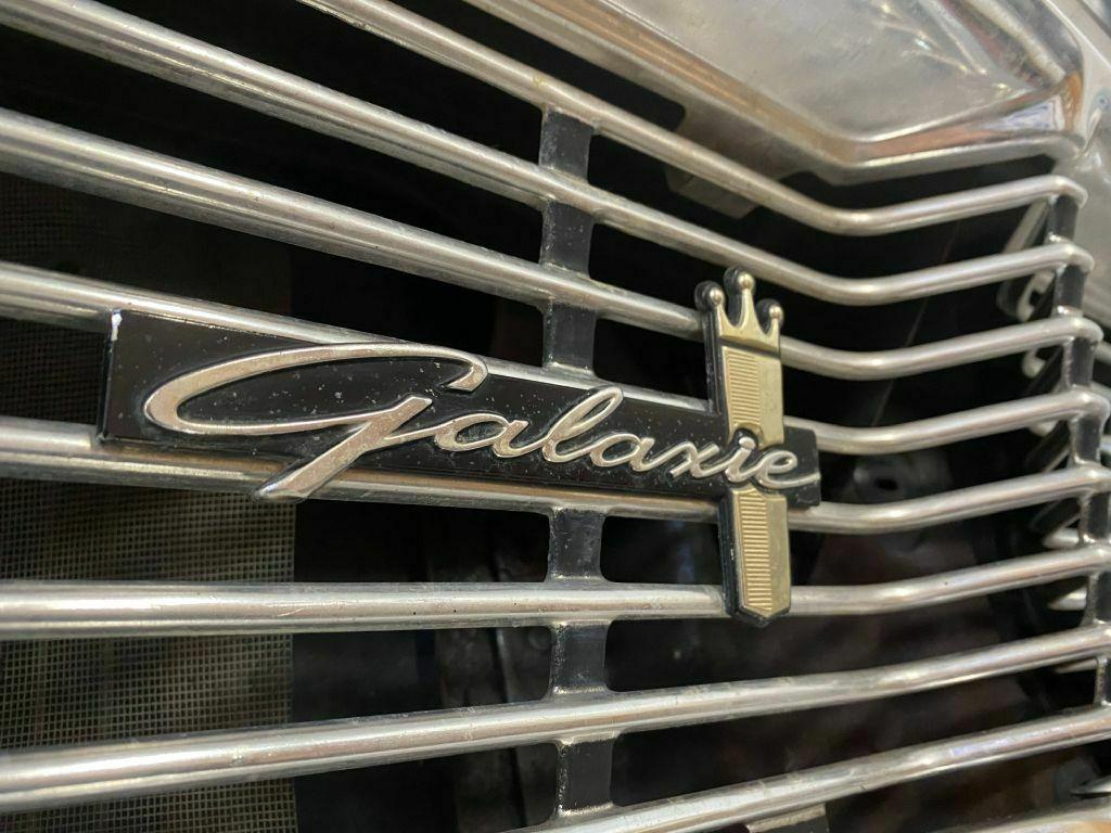 1964 Ford Galaxie Sedan