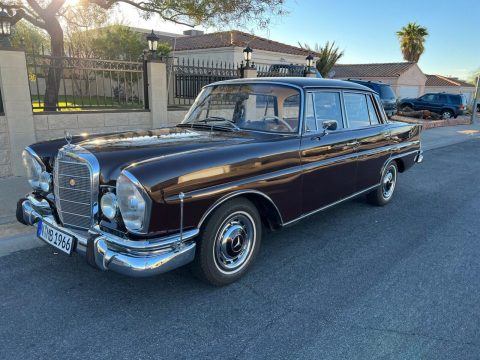 1966 Mercedes-Benz 200-Series 230s for sale