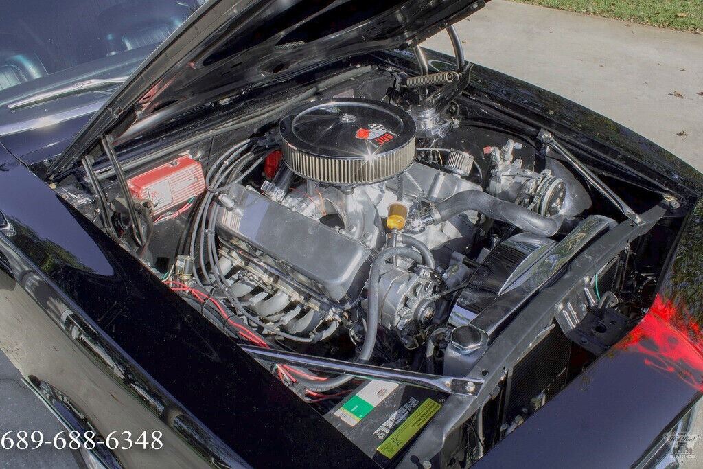 1967 Chevrolet Camaro Resto-Mod / 6.8L 396 BBC V8 4-Spd