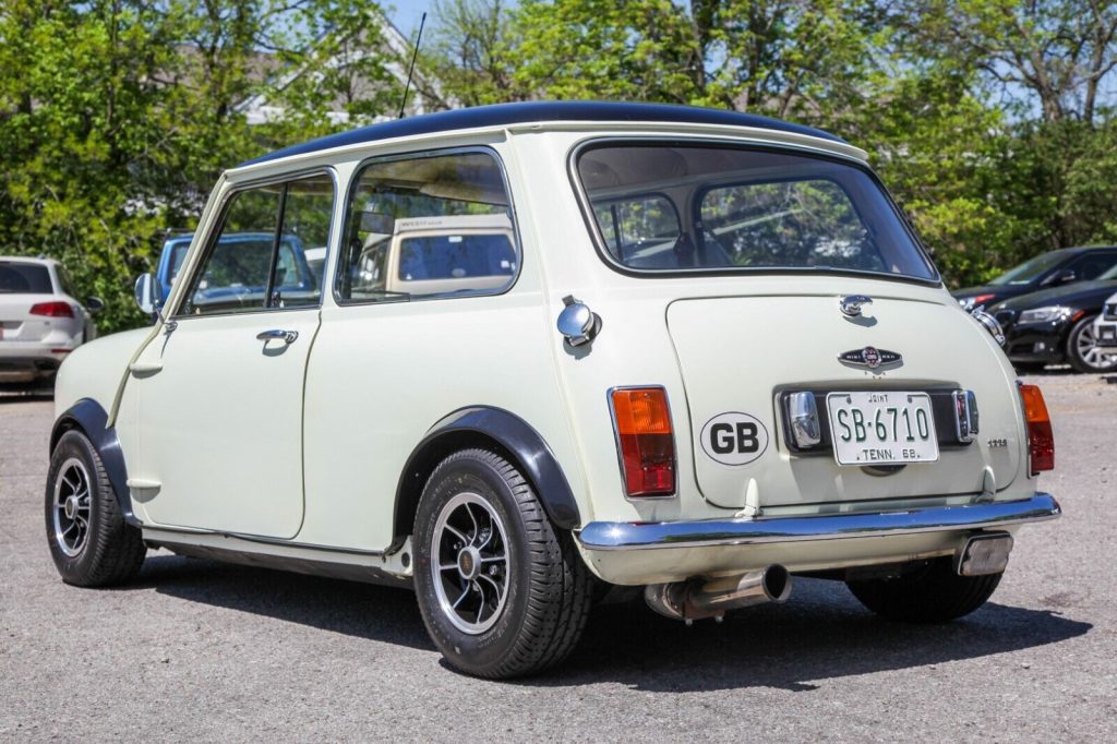 1968 Austin Classic Mini