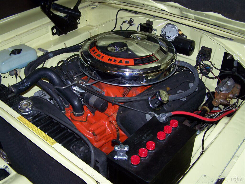1968 Plymouth Road Runner Genuine “J” CODE 426 HEMI Factory DUAL 4 BBLS 4-Speed