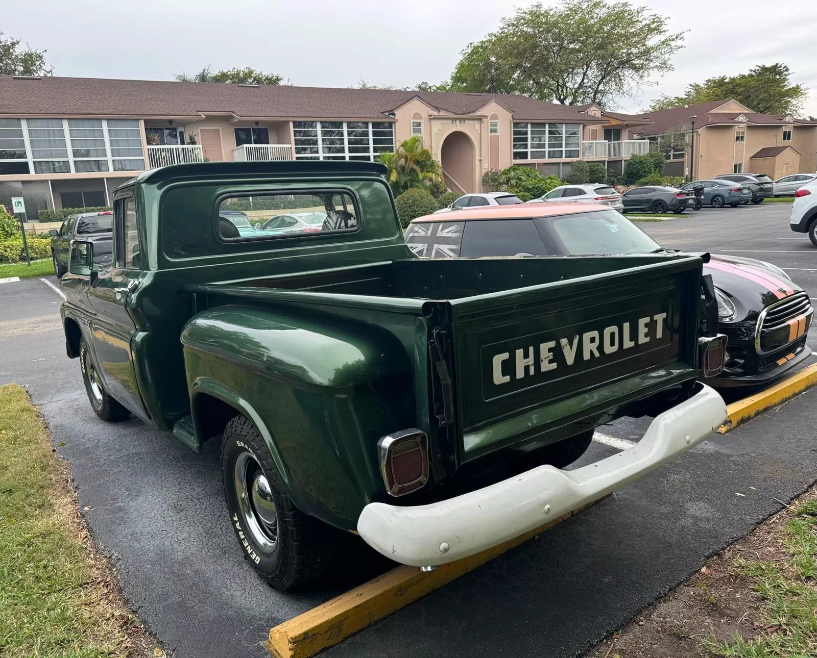 1960 Chevrolet Pickups