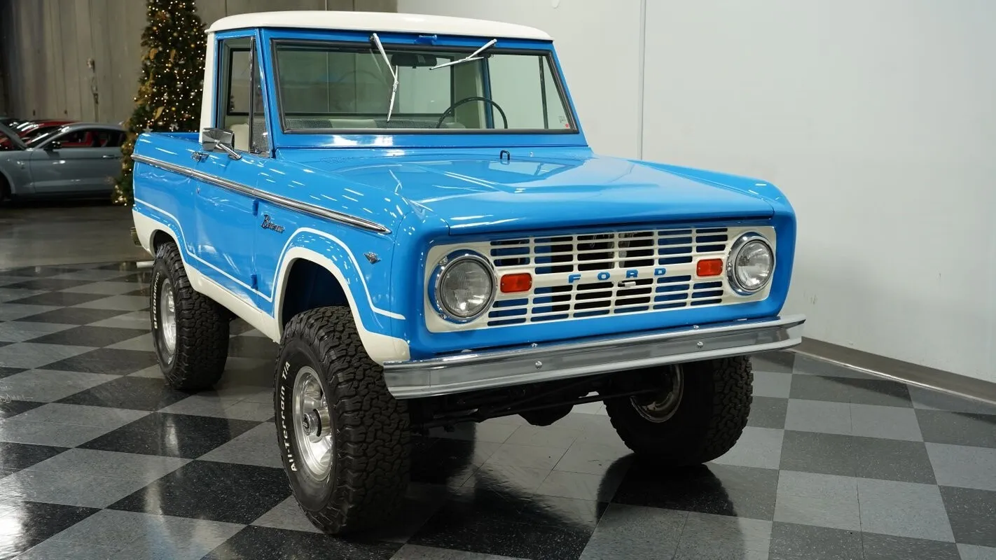 1968 Ford Bronco Half-Cab 4×4