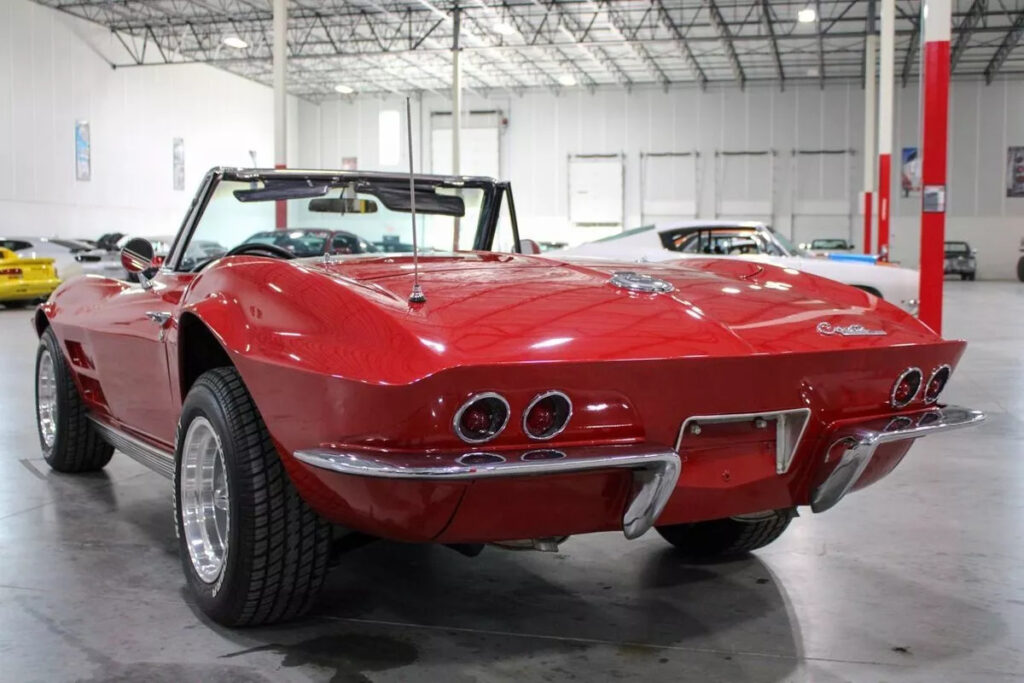 1963 Chevrolet Corvette Stingray