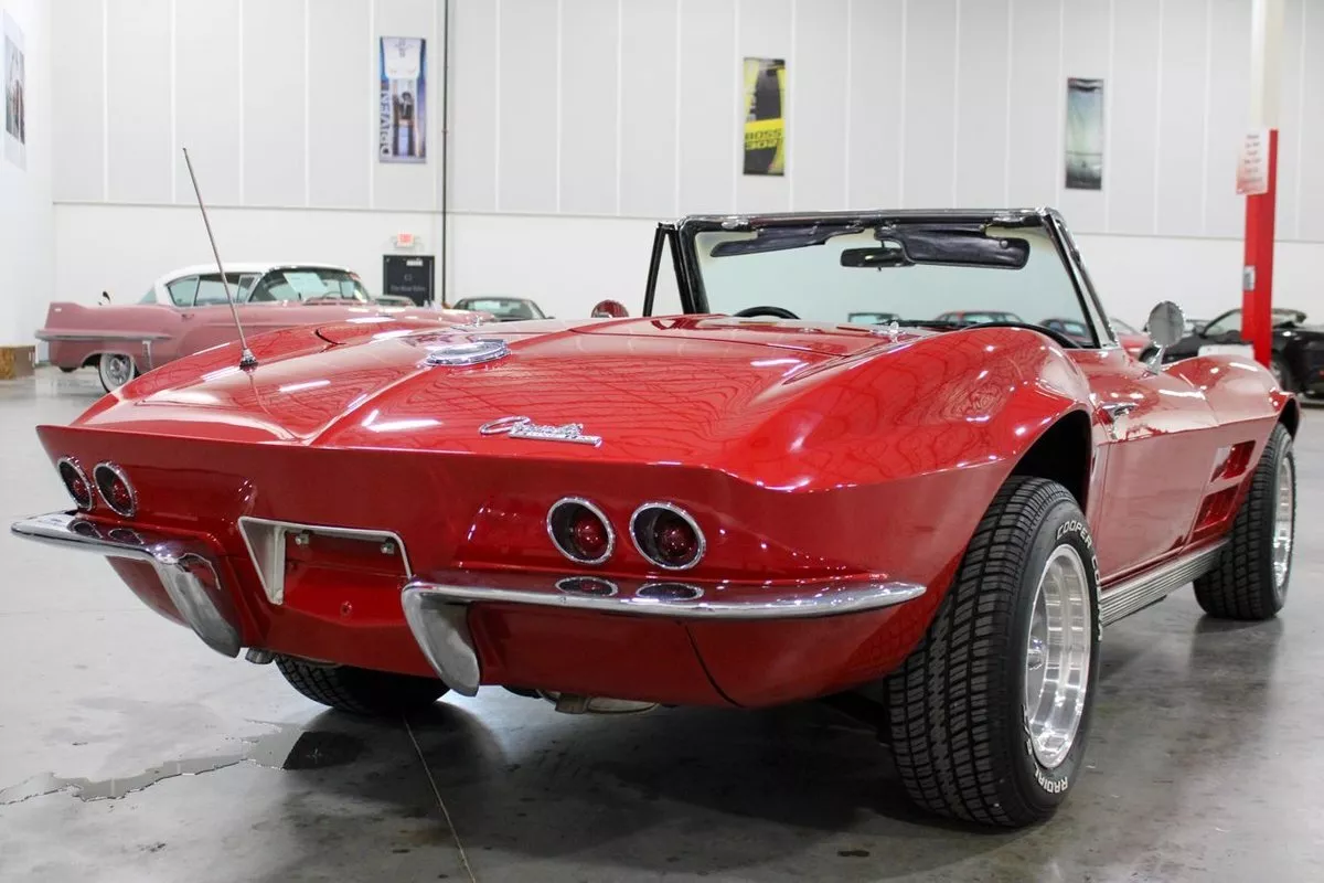 1963 Chevrolet Corvette Stingray