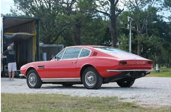 1969 Aston Martin DBS Saloon