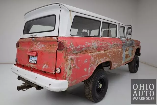 1963 Chevrolet Suburban 4×4