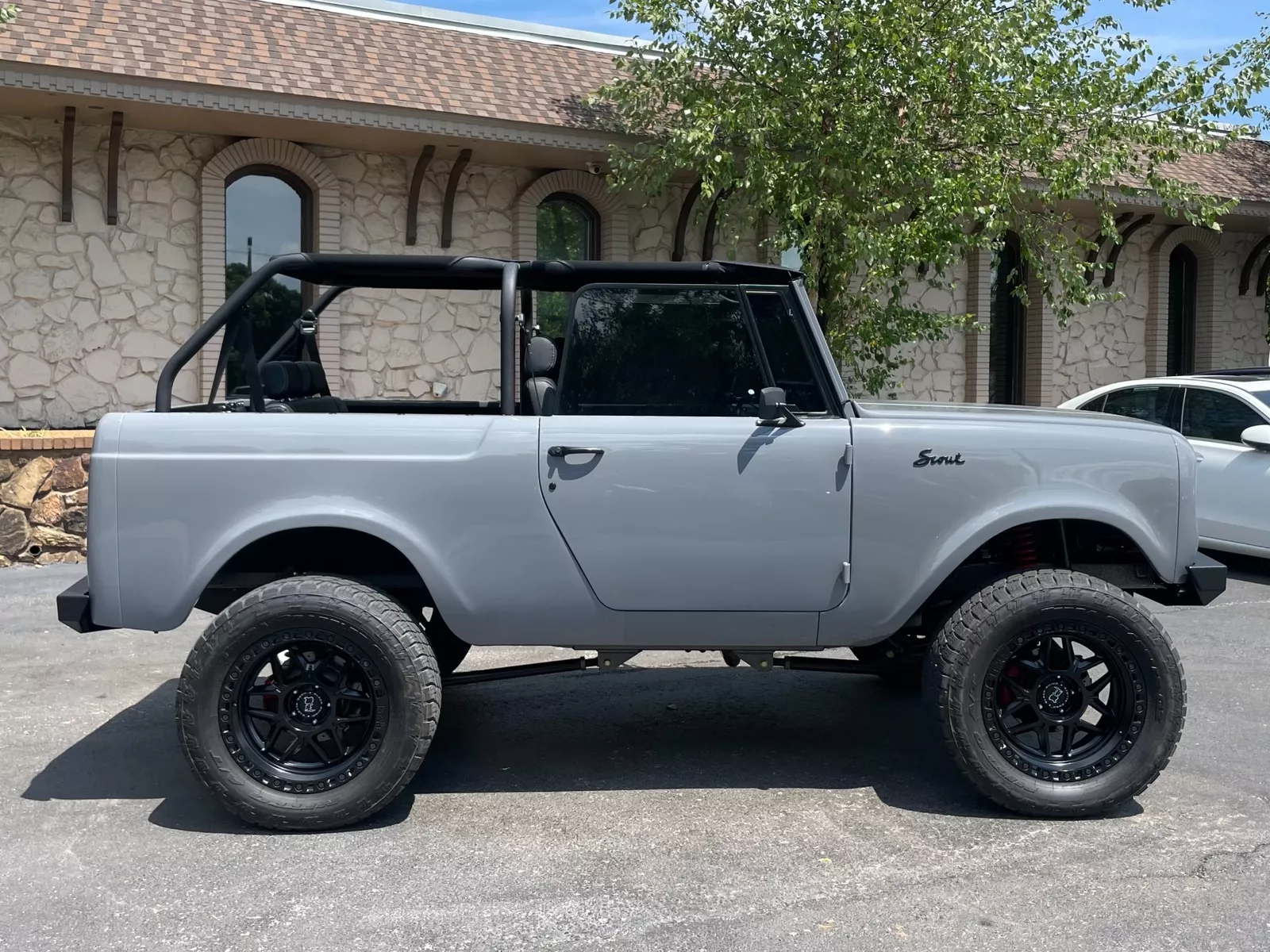 1964 Scout 800 Fully Restored W/lt1 Engine