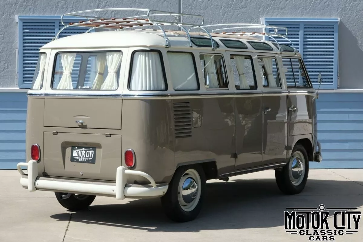 1965 Volkswagen Microbus Camper