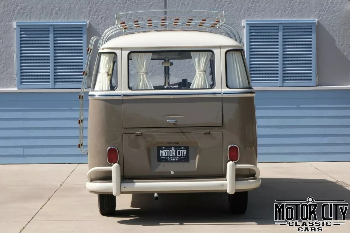 1965 Volkswagen Microbus Camper