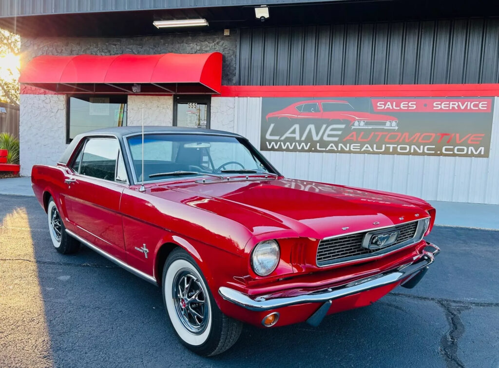 1966 Ford Mustang