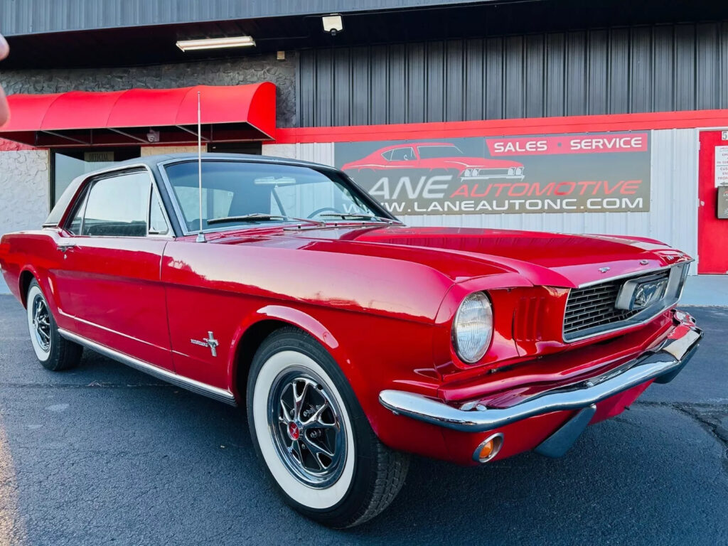 1966 Ford Mustang