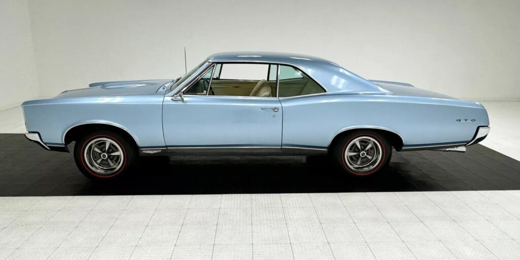 1967 Pontiac GTo Coupe