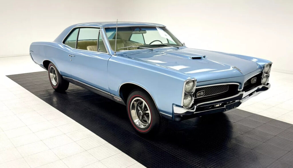 1967 Pontiac GTo Coupe