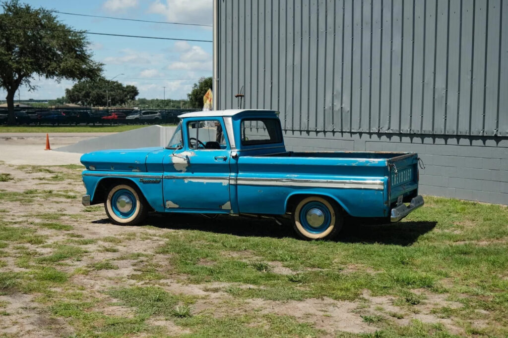 1960 Chevrolet Apache