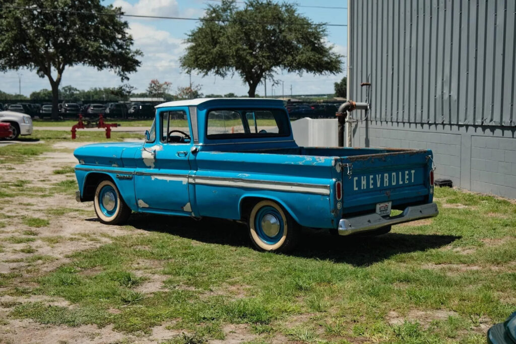 1960 Chevrolet Apache