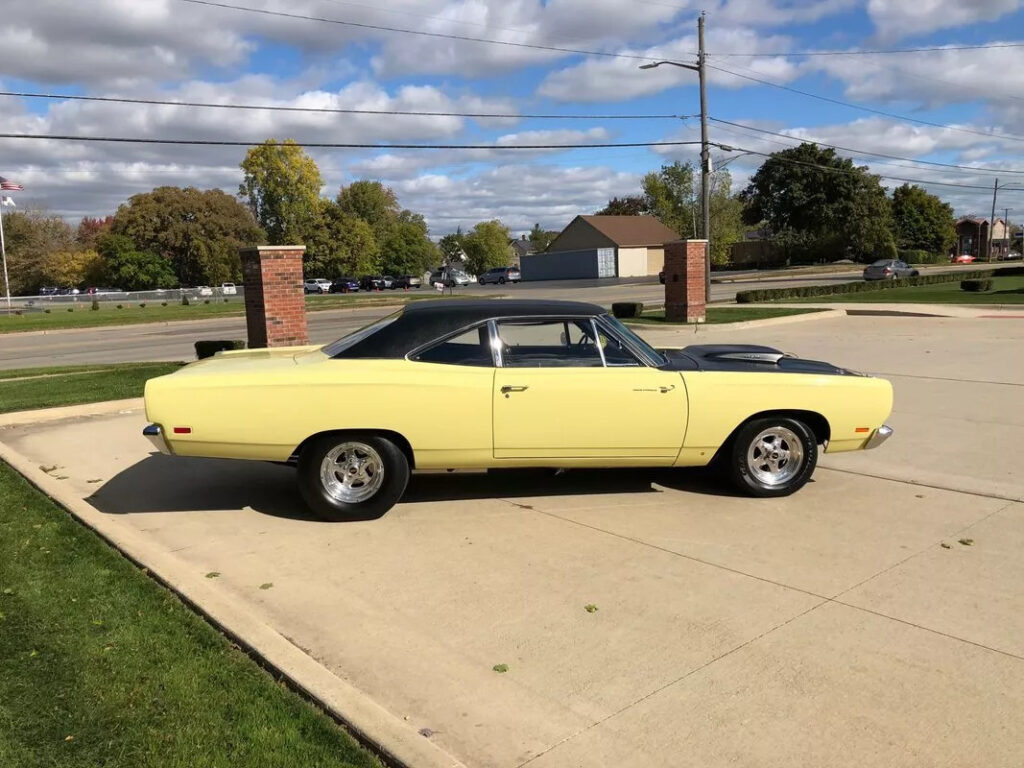 1969 Plymouth Road Runner