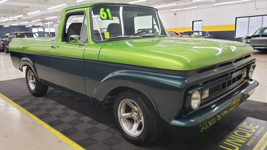 1961 Ford F100 Street Rod