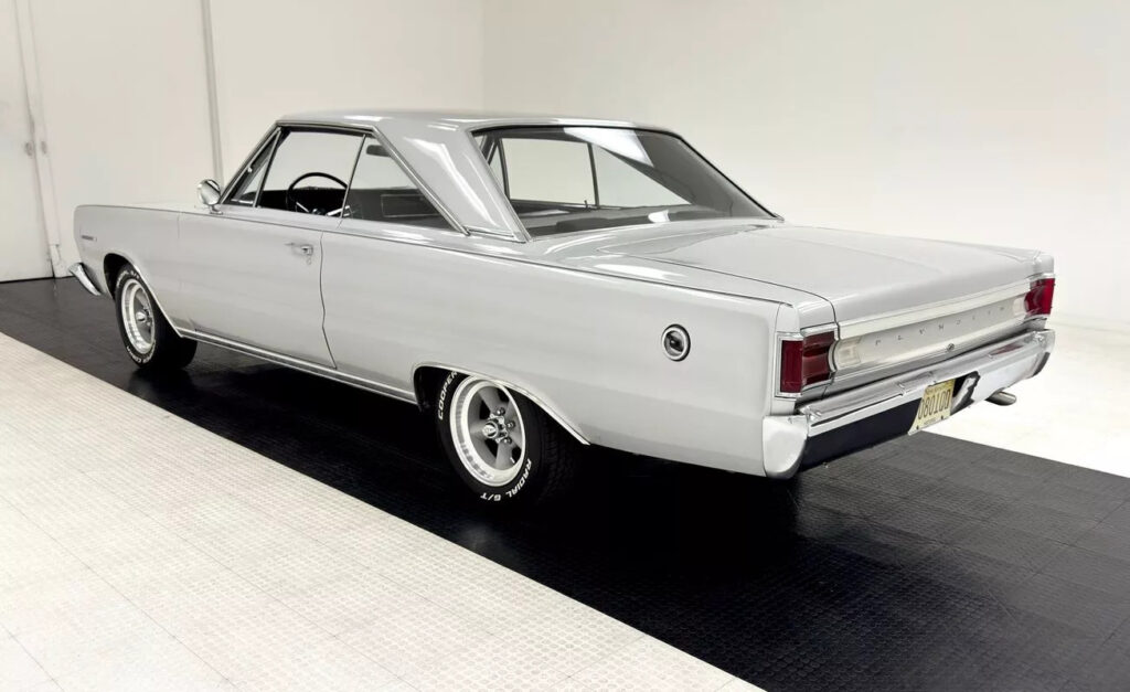 1967 Plymouth Belvedere 2 Door Hardtop