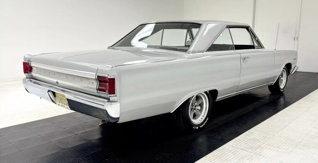 1967 Plymouth Belvedere 2 Door Hardtop