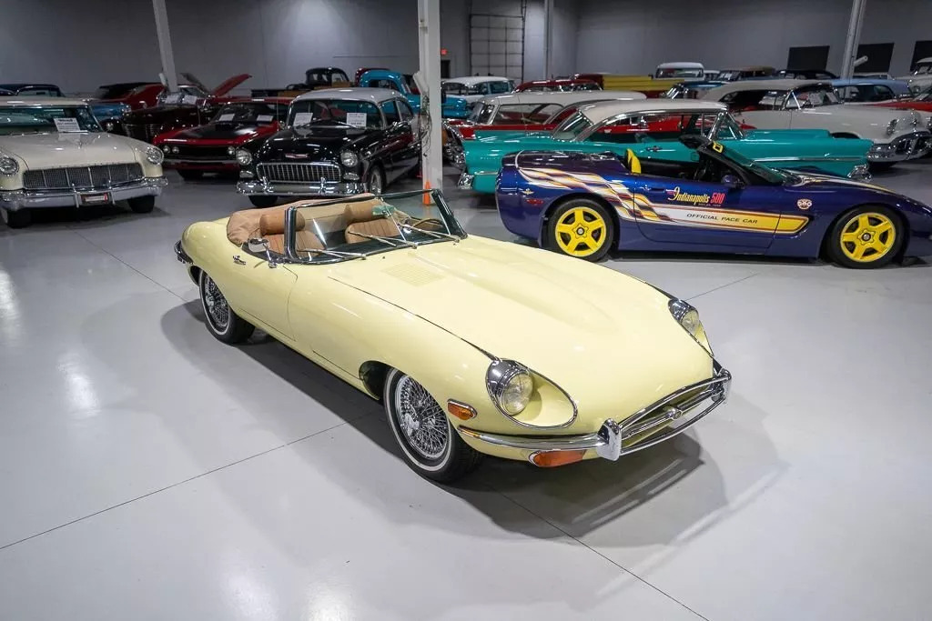 1969 Jaguar E-Type Series II Roadster