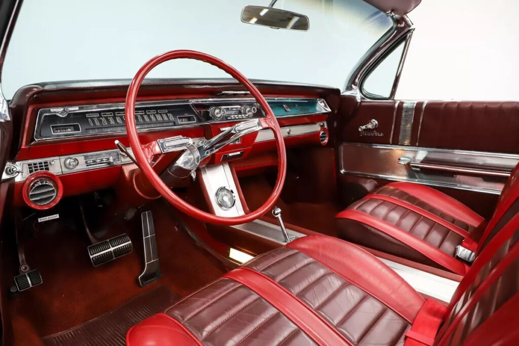 1962 Oldsmobile Starfire