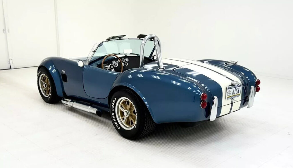 1965 AC Cobra Roadster