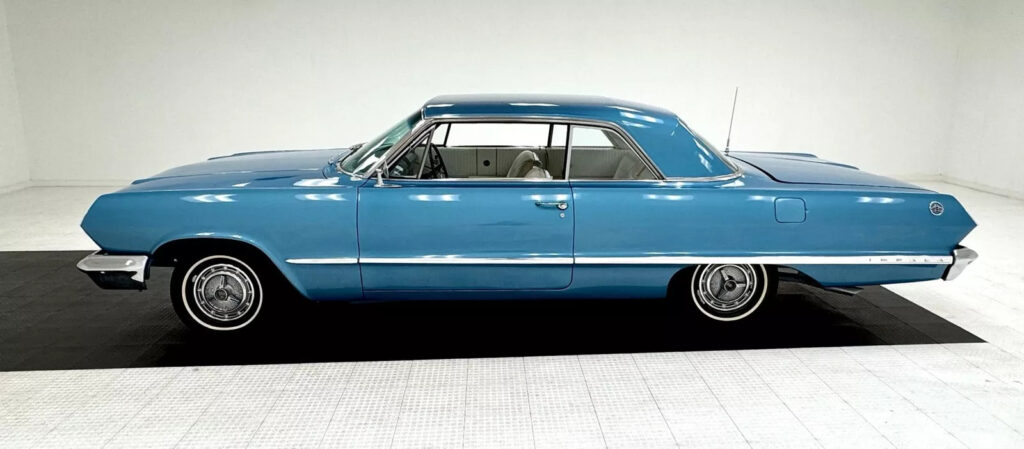 1963 Chevrolet Impala SS Hardtop