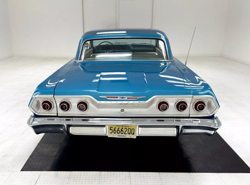 1963 Chevrolet Impala SS Hardtop