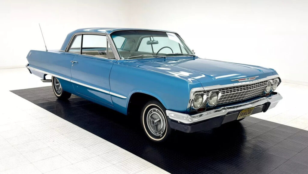 1963 Chevrolet Impala SS Hardtop