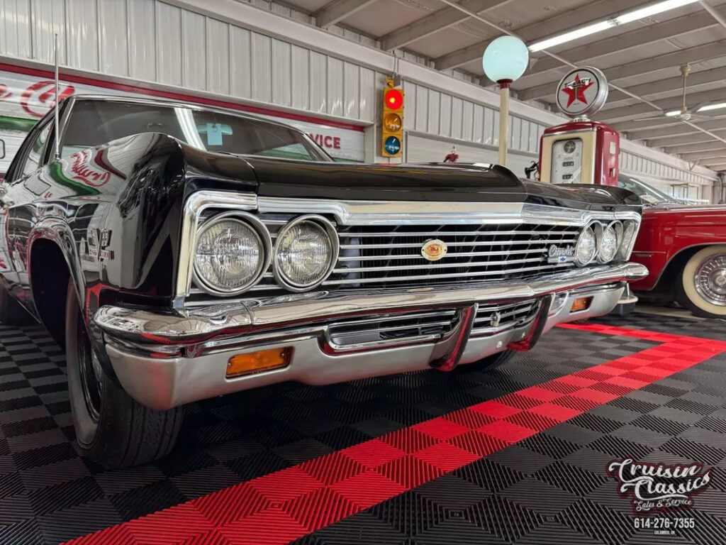 1966 Chevrolet Biscayne L72