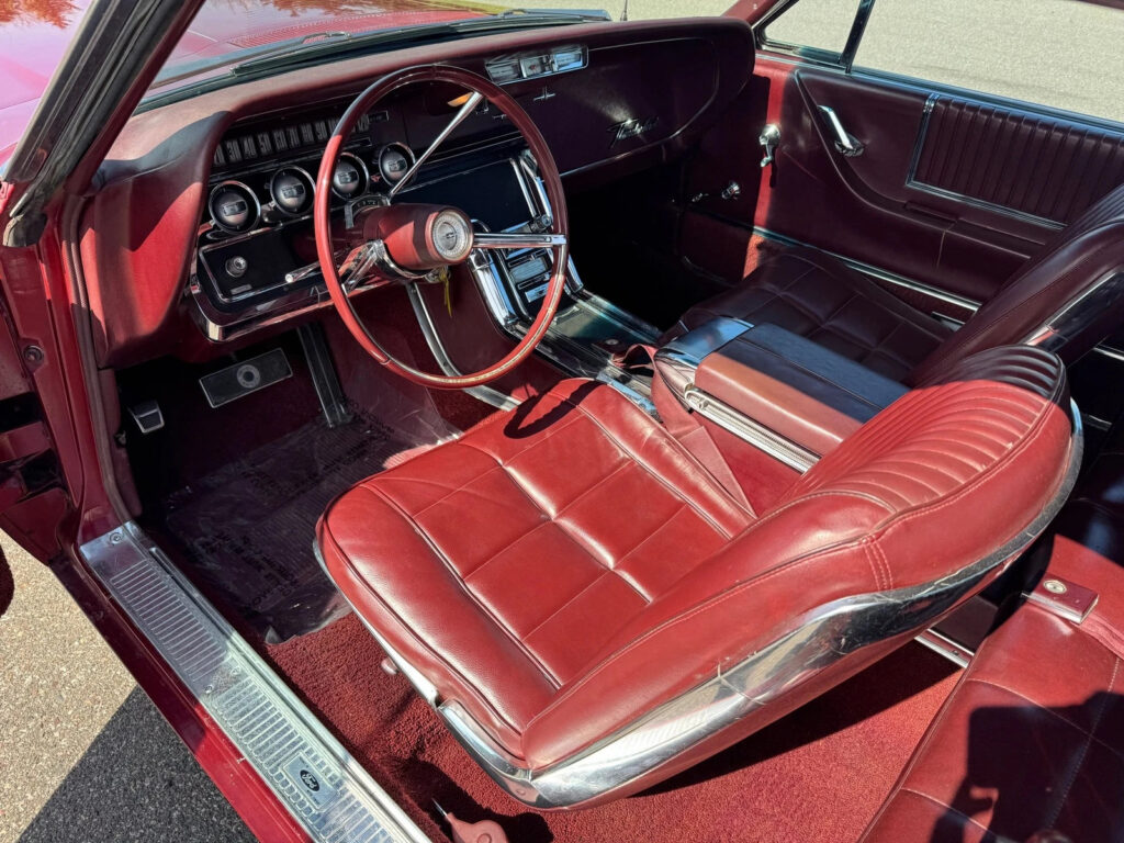 1966 Ford Thunderbird