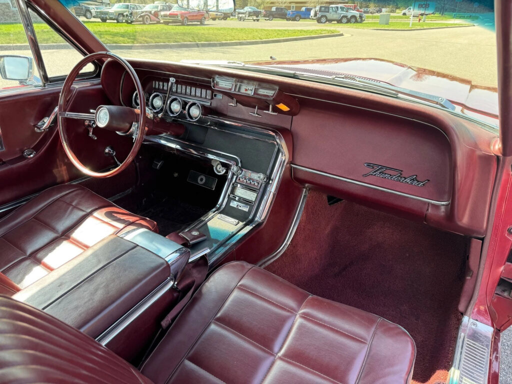 1966 Ford Thunderbird