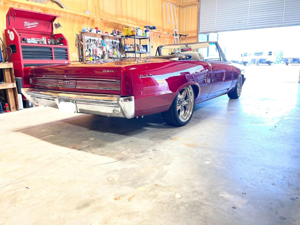 1964 Pontiac GTo Leather