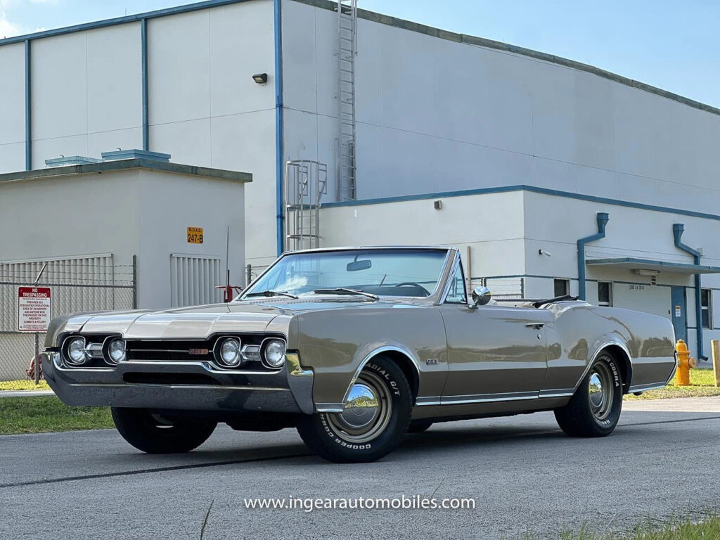 1967 Oldsmobile 442 Convertible