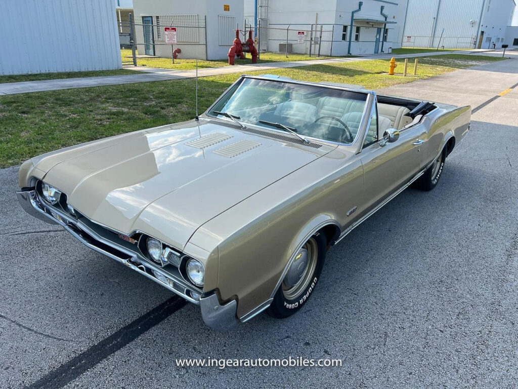 1967 Oldsmobile 442 Convertible