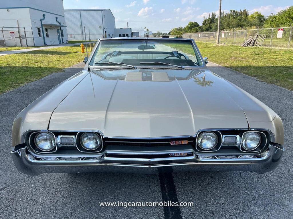 1967 Oldsmobile 442 Convertible