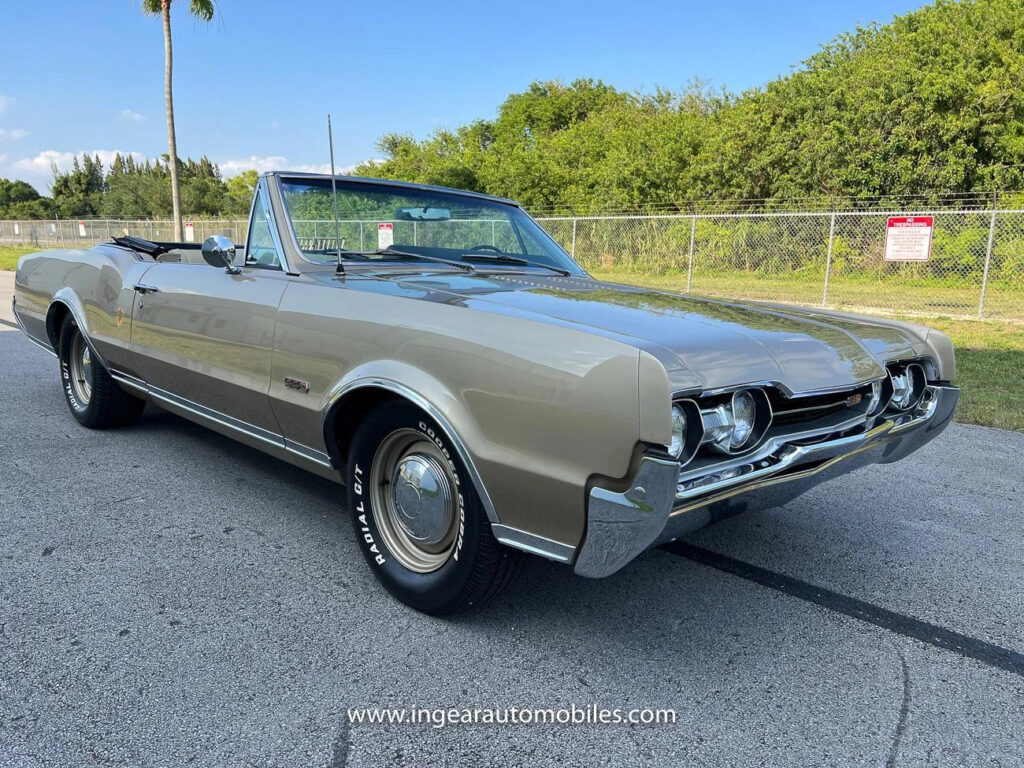 1967 Oldsmobile 442 Convertible