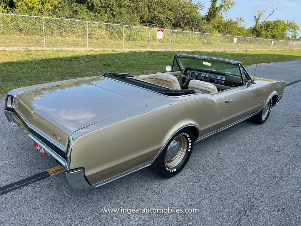 1967 Oldsmobile 442 Convertible