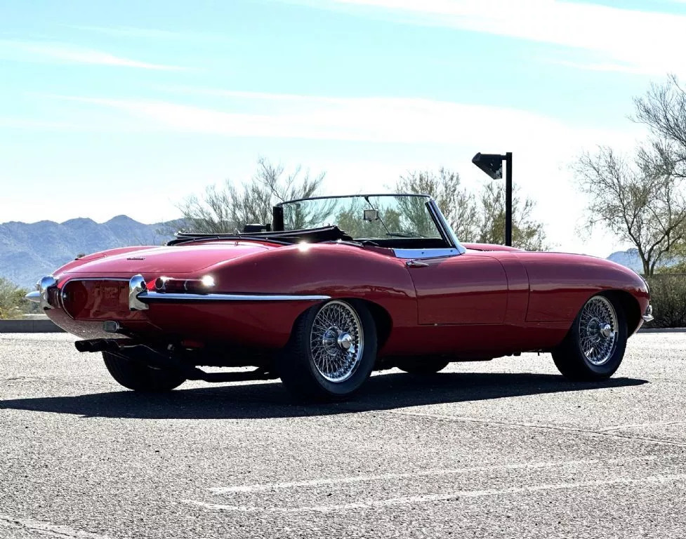 1962 Jaguar XKE Roadster / E-Type
