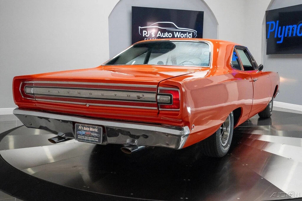 1968 Plymouth Road Runner