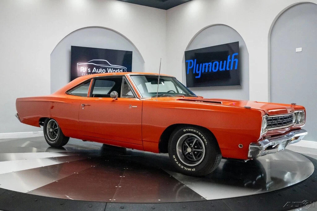 1968 Plymouth Road Runner