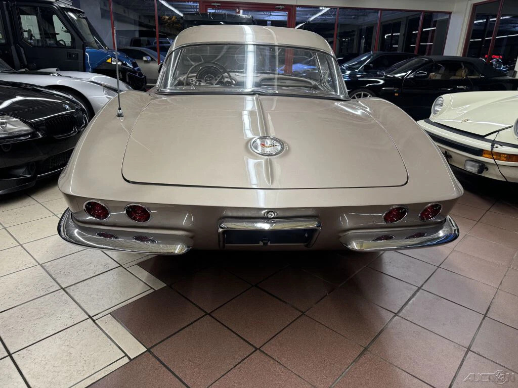1961 Chevrolet Corvette
