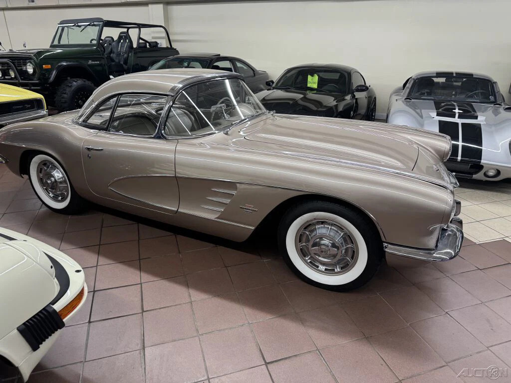 1961 Chevrolet Corvette