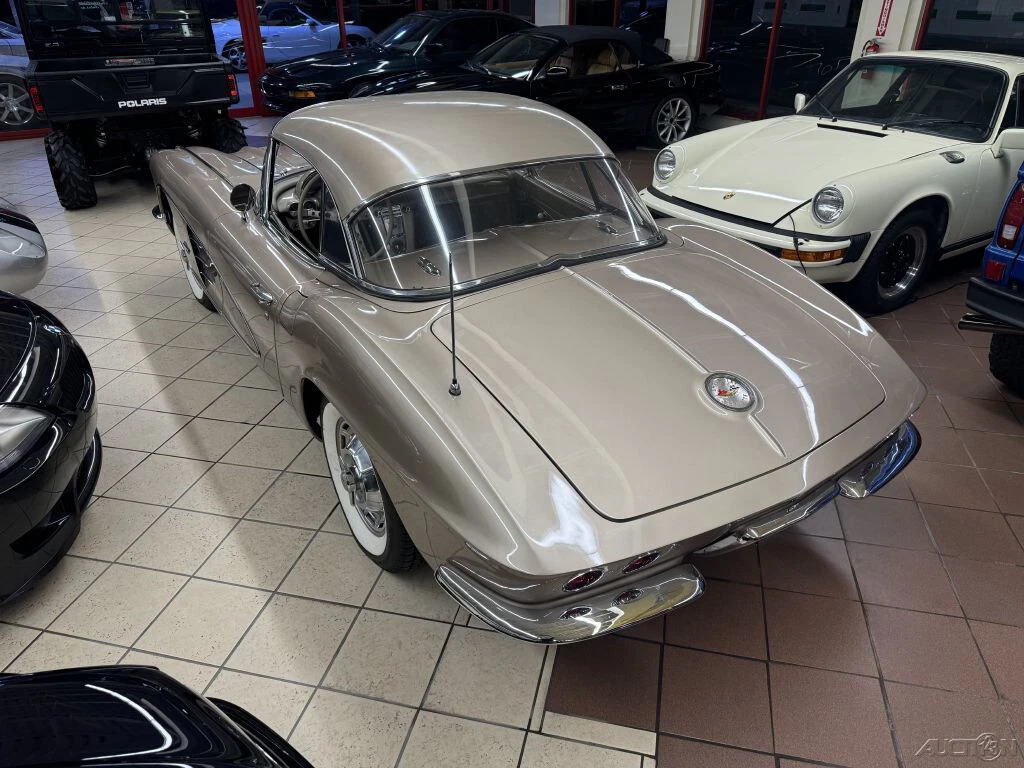 1961 Chevrolet Corvette