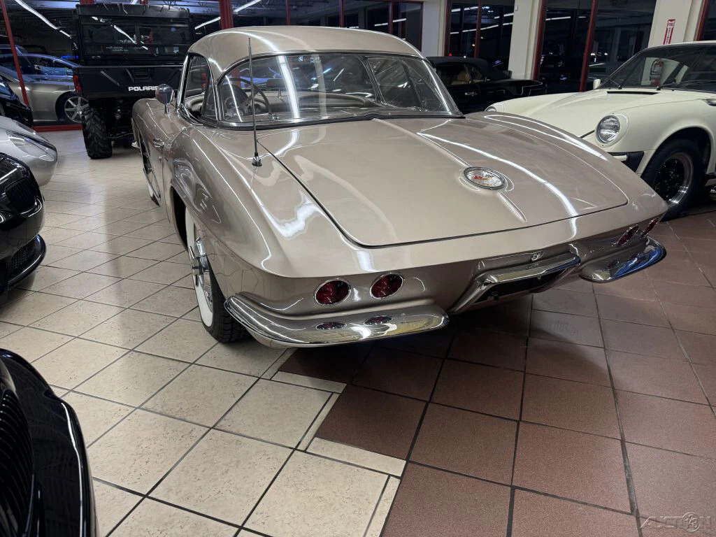 1961 Chevrolet Corvette