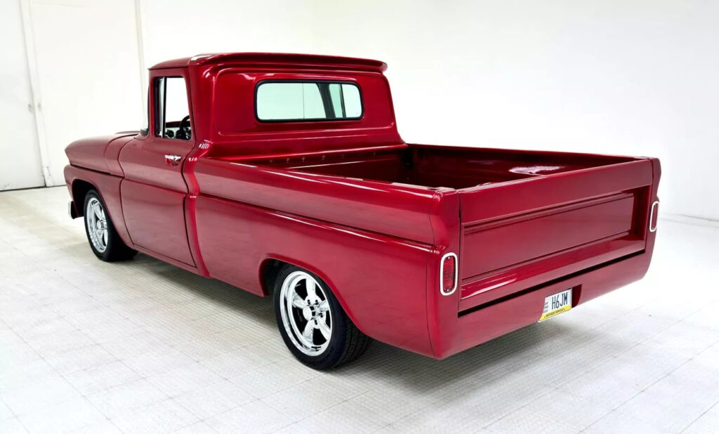 1963 GMC 1/2 Ton Short Bed Fleetside Pickup