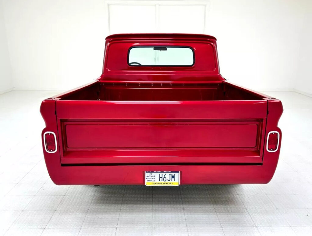 1963 GMC 1/2 Ton Short Bed Fleetside Pickup